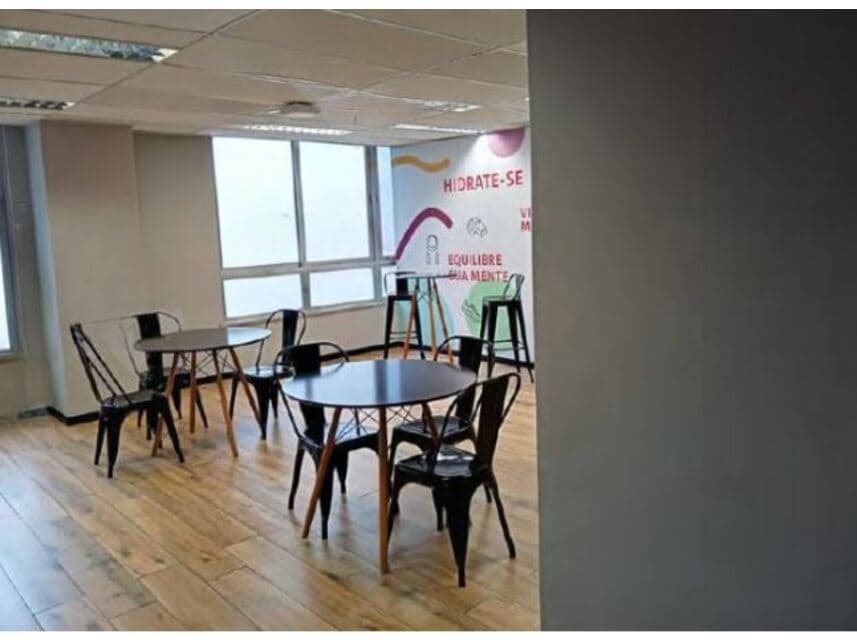 Foto 8 de 15: Comercial em leilão em Rio De Janeiro - RJ — Sala Comercial à venda em leilão