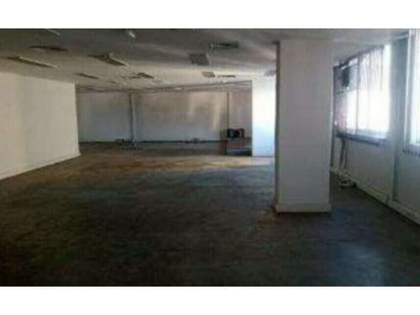 Foto 9 de 11: Comercial em leilão em Rio De Janeiro - RJ — Sala Comercial à venda