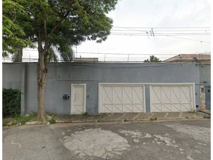Casa em leilão em São Paulo - SP — Sobrado à venda em leilão