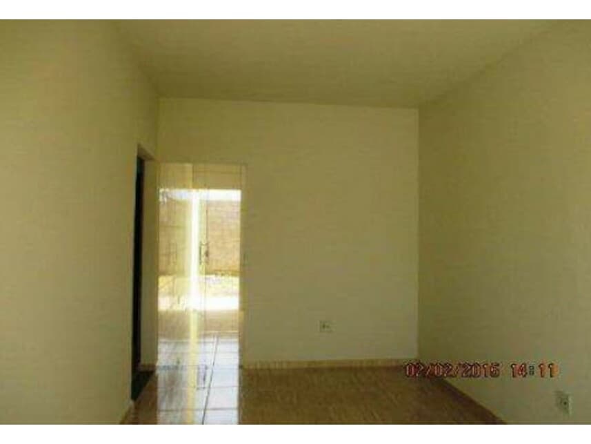 Foto 3 de 13: Casa em leilão em Curvelo - MG — Casa à venda em leilão