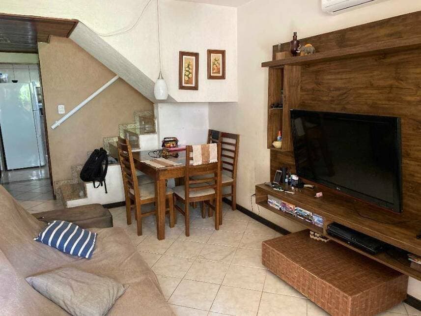 Foto 3 de 12: Casa em leilão em Rio De Janeiro - RJ — Casa à venda em leilão