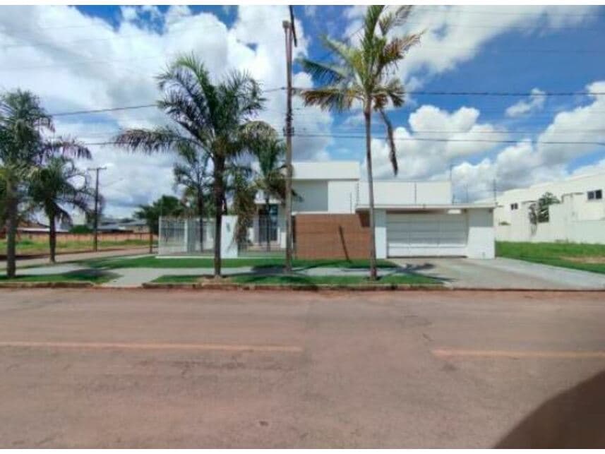 Foto 1 de 2: Casa em leilão em Lucas Do Rio Verde - MT — Casa à venda em leilão