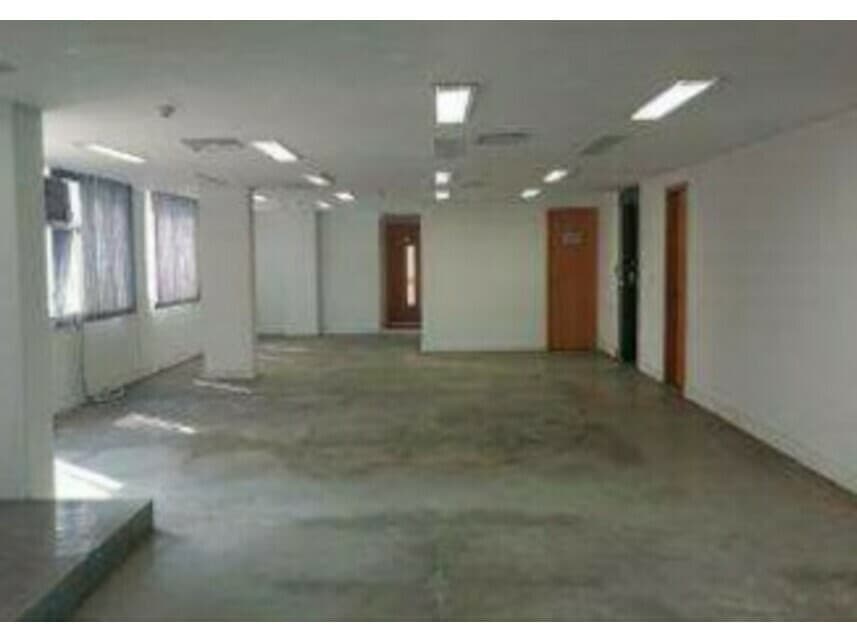 Foto 2 de 11: Comercial em leilão em Rio De Janeiro - RJ — Sala Comercial à venda