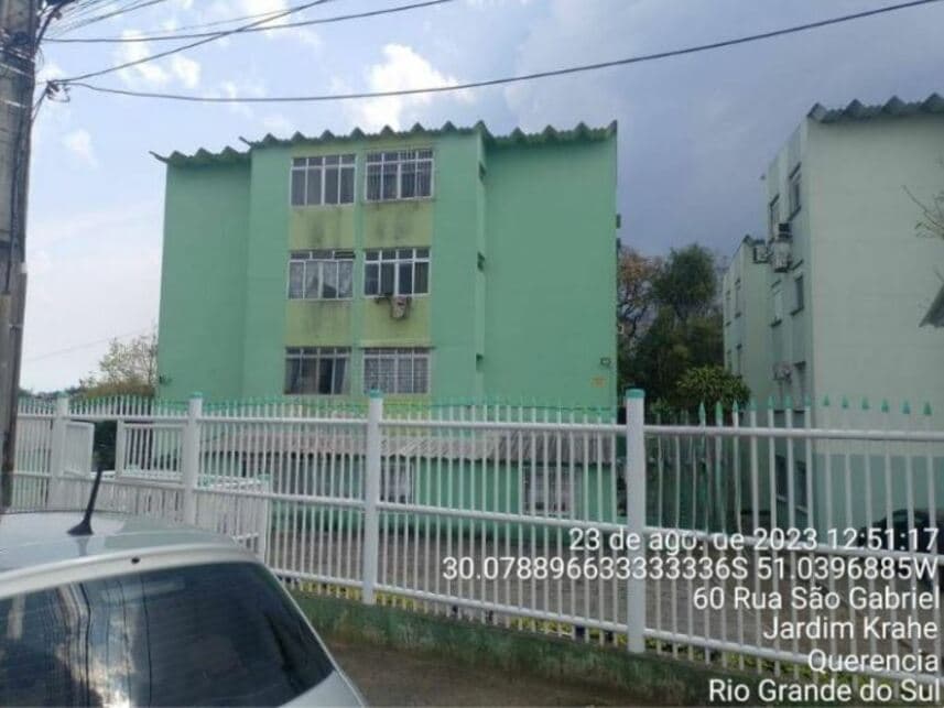 Apartamento em leilão em Viamão - RS — Apartamento à venda em leilão