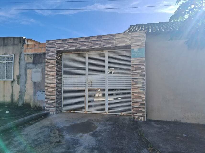 Foto 2 de 15: Casa em leilão em Luziânia - GO — Casa à venda em leilão