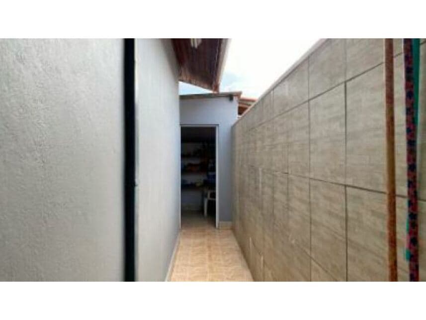 Foto 7 de 20: Casa em leilão em Botucatu - SP — Casa à venda em leilão