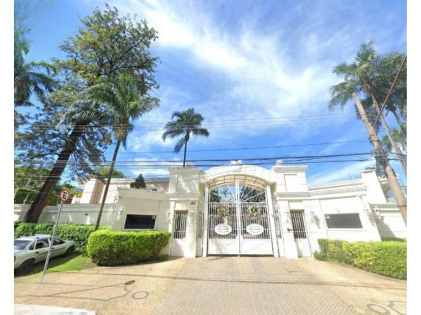 Casa em leilão em São Paulo - SP — Casa à venda em leilão