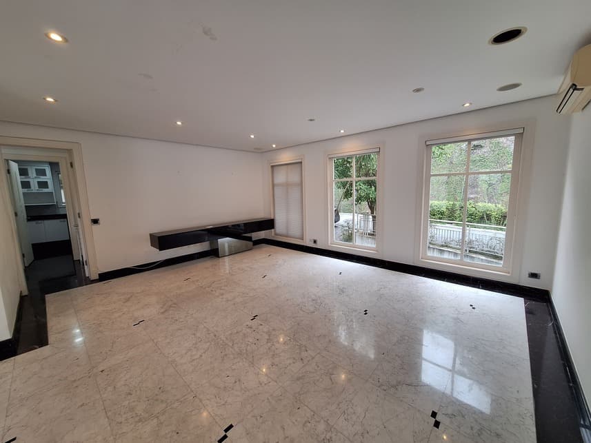 Foto 31 de 49: Casa em leilão em São Paulo - SP — Casa à venda
