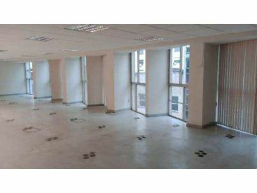 Foto 12 de 20: Imóvel em leilão em Rio De Janeiro - RJ — Salas Comerciais à venda