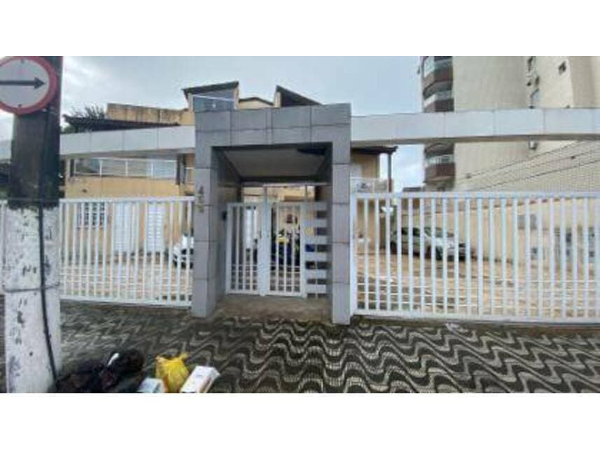 Foto 2 de 15: Casa em leilão em Praia Grande - SP — Casa à venda em leilão