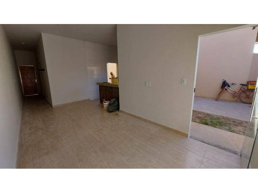 Foto 3 de 8: Casa em leilão em Pirapora - MG — Casa à venda em leilão