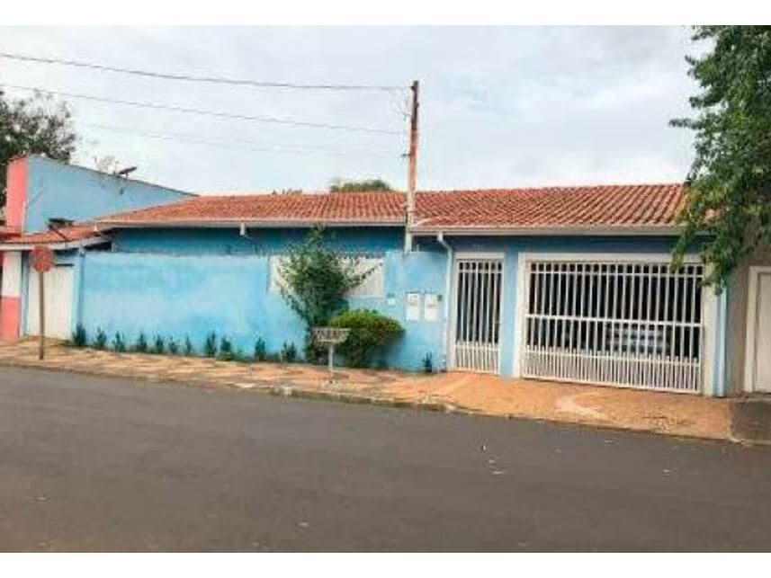 Foto 1 de 12: Comercial em leilão em Araras - SP — Residencial / Comercial à venda em leilão