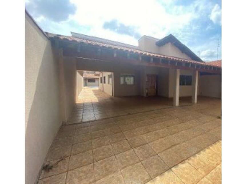 Foto 4 de 18: Casa em leilão em Sales Oliveira - SP — Casa à venda em leilão