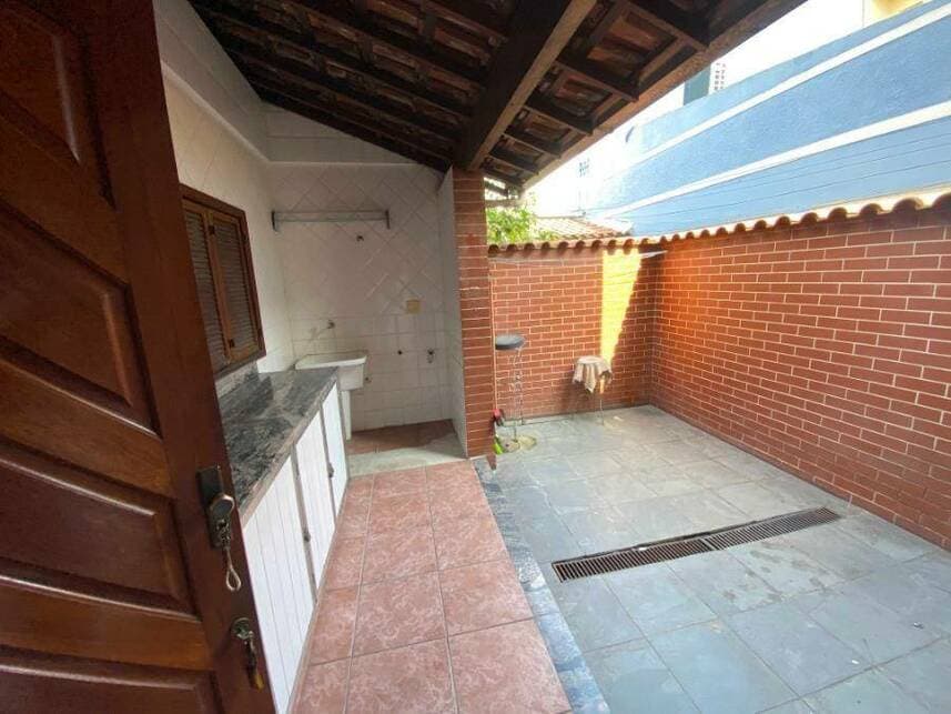 Foto 4 de 17: Casa em leilão em Mesquita - RJ — Casa à venda em leilão
