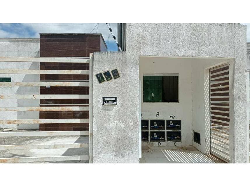 Foto 2 de 13: Casa em leilão em Campina Grande - PB — Casa à venda em leilão