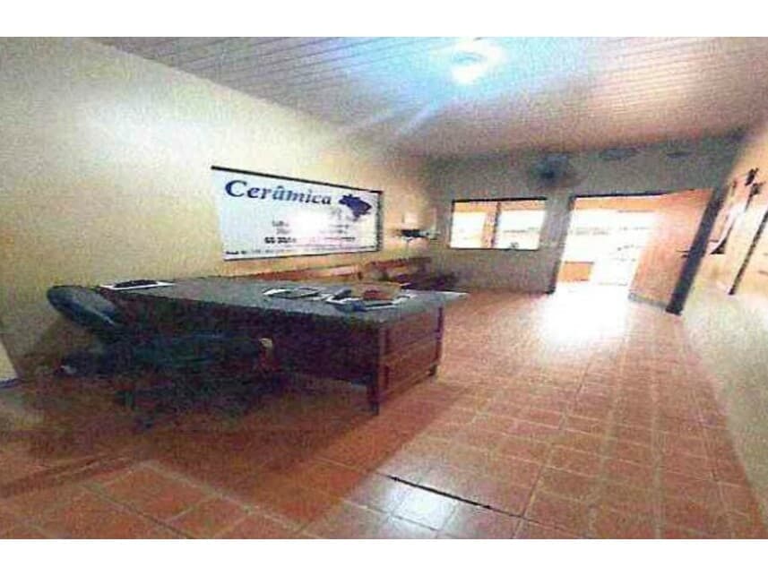 Foto 2 de 8: Casa em leilão em Pontes E Lacerda - MT — Chácara à venda em leilão