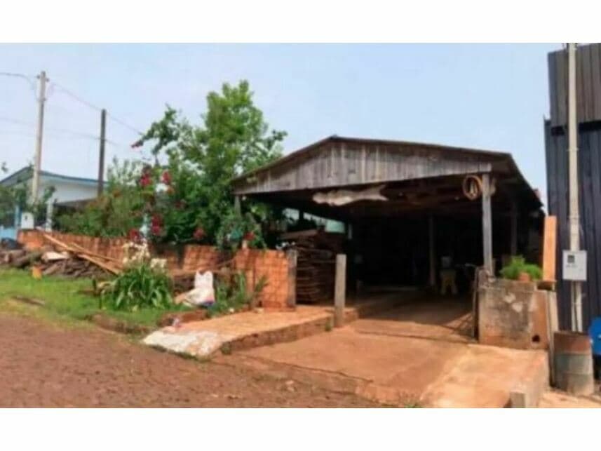 Foto 4 de 4: Casa em leilão em Quedas Do Iguaçu - PR — Casa à venda em leilão