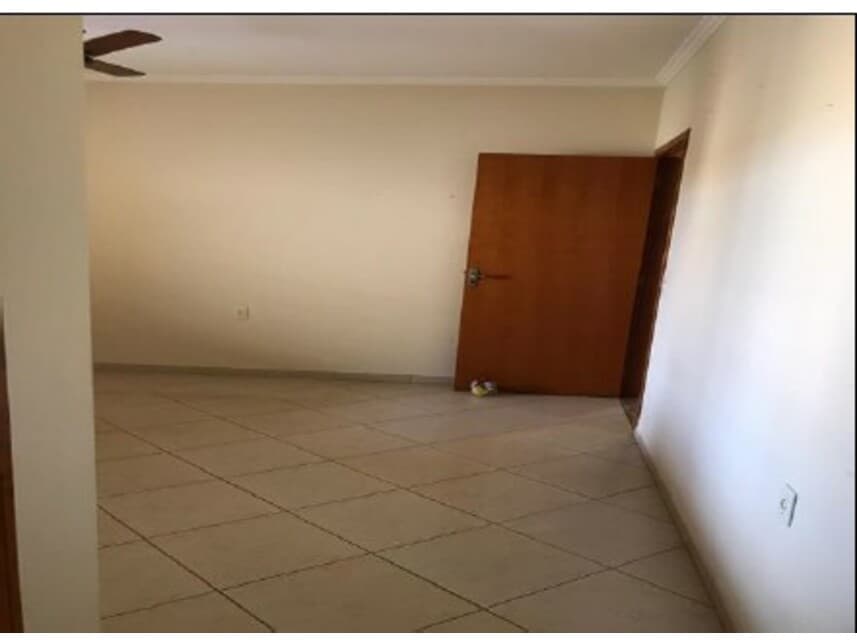 Foto 10 de 14: Casa em leilão em Araras - SP — Casa à venda em leilão