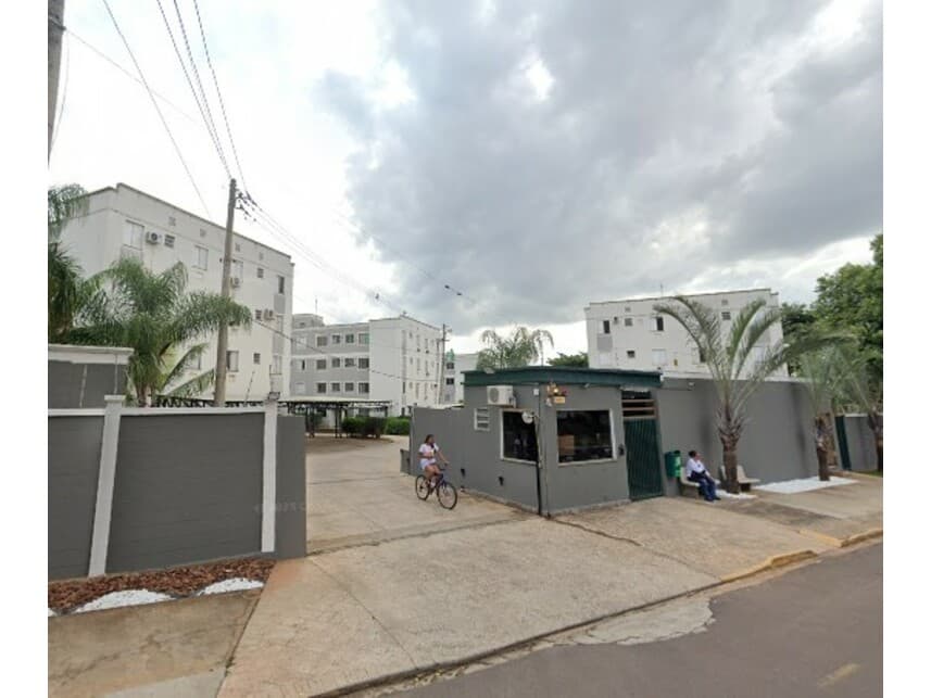 Apartamento em leilão em Araçatuba - SP — Apartamento à venda em leilão