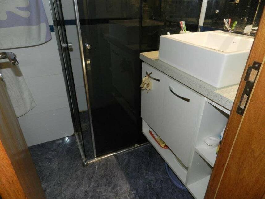 Foto 10 de 29: Apartamento em leilão em Porto Alegre - RS — Apartamento à venda em leilão