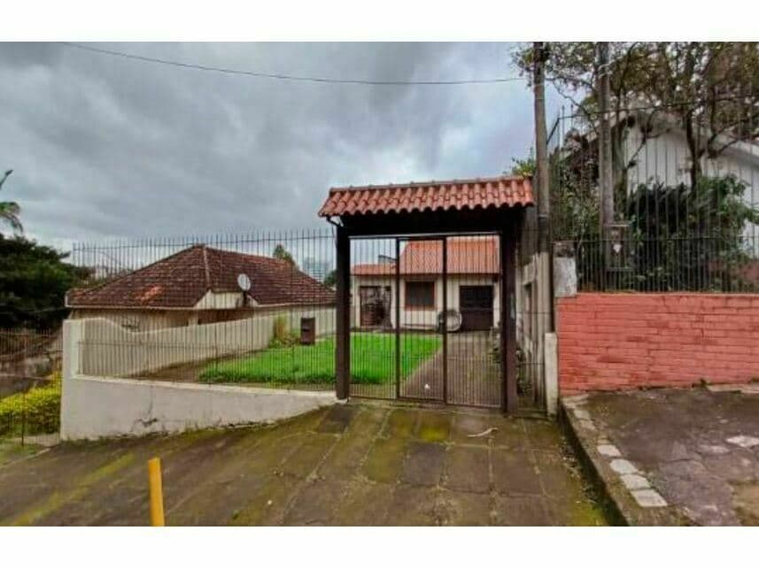 Foto 1 de 2: Casa em leilão em Porto Alegre - RS — Casa à venda em leilão