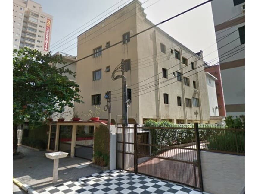 Apartamento em leilão em Guarujá - SP — Apartamentos à venda em leilão