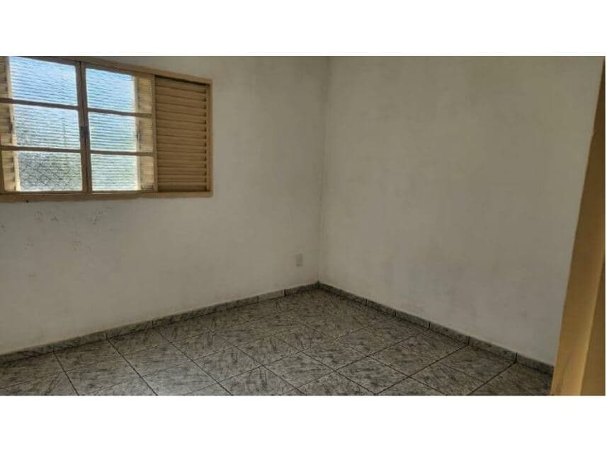 Foto 20 de 28: Casa em leilão em Taubaté - SP — Sobrados à venda em leilão