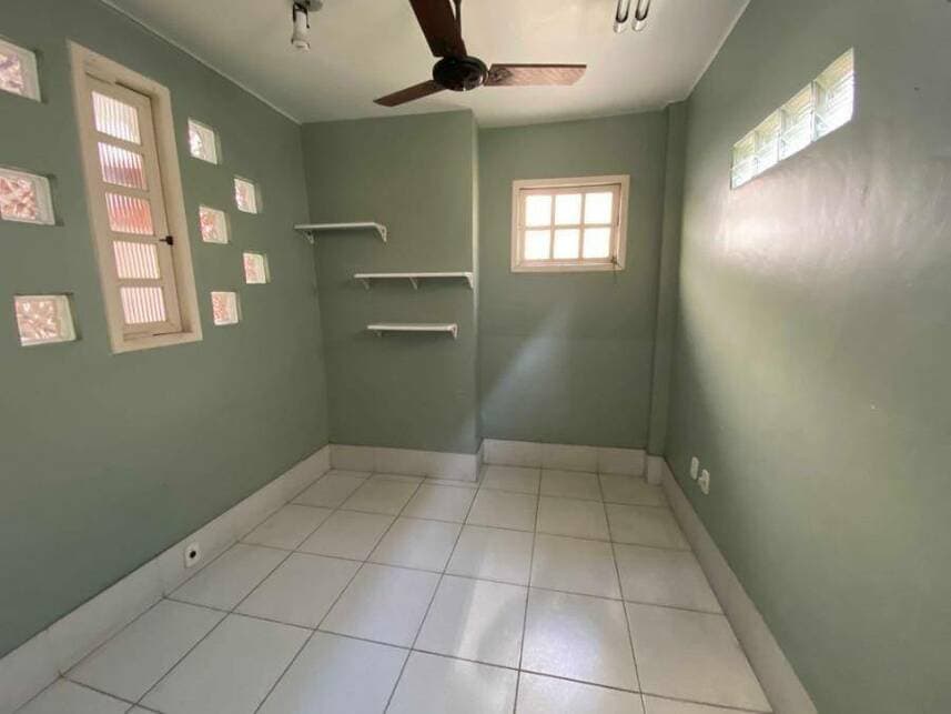Foto 16 de 17: Casa em leilão em Mesquita - RJ — Casa à venda em leilão