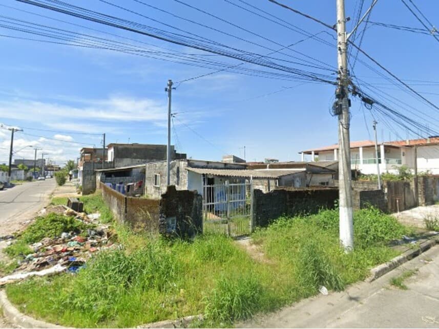 Casa em leilão em Praia Grande - SP — Casa à venda em leilão