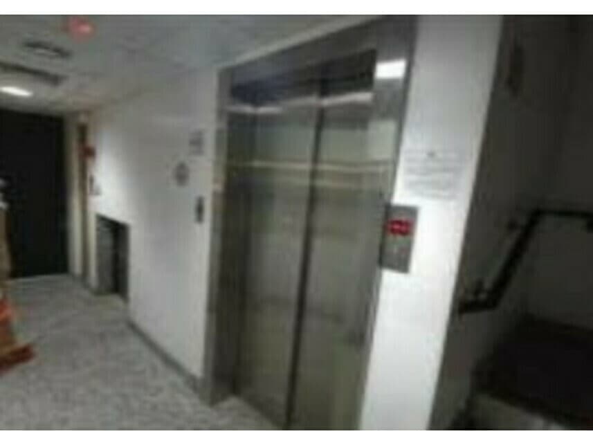 Foto 3 de 14: Comercial em leilão em Rio De Janeiro - RJ — Prédio Comercial à venda