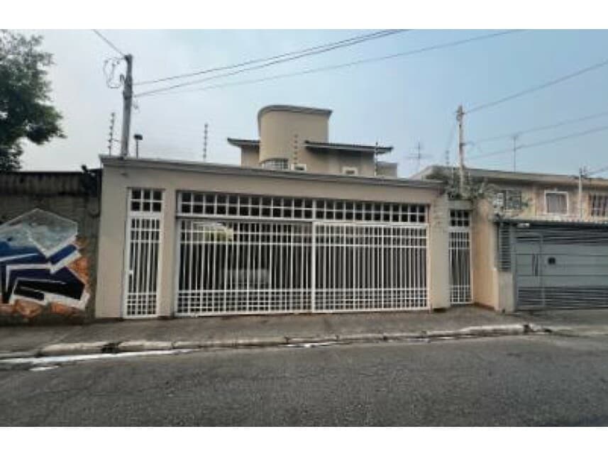 Casa em leilão em São Paulo - SP — Casa à venda em leilão