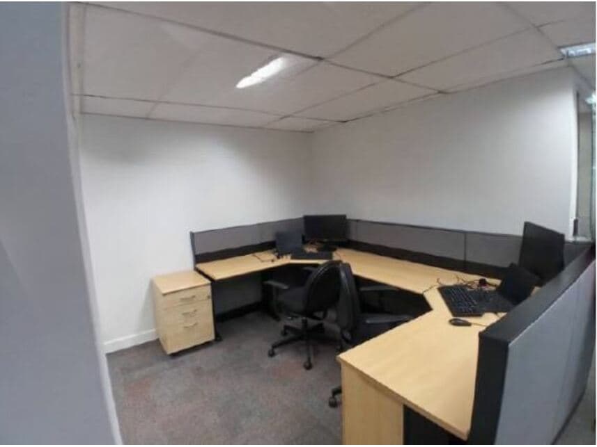 Foto 12 de 15: Comercial em leilão em Rio De Janeiro - RJ — Sala Comercial à venda em leilão