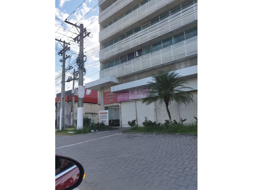 Foto 2 de 20: Imóvel em leilão em Itaboraí - RJ — Salas Comerciais à venda