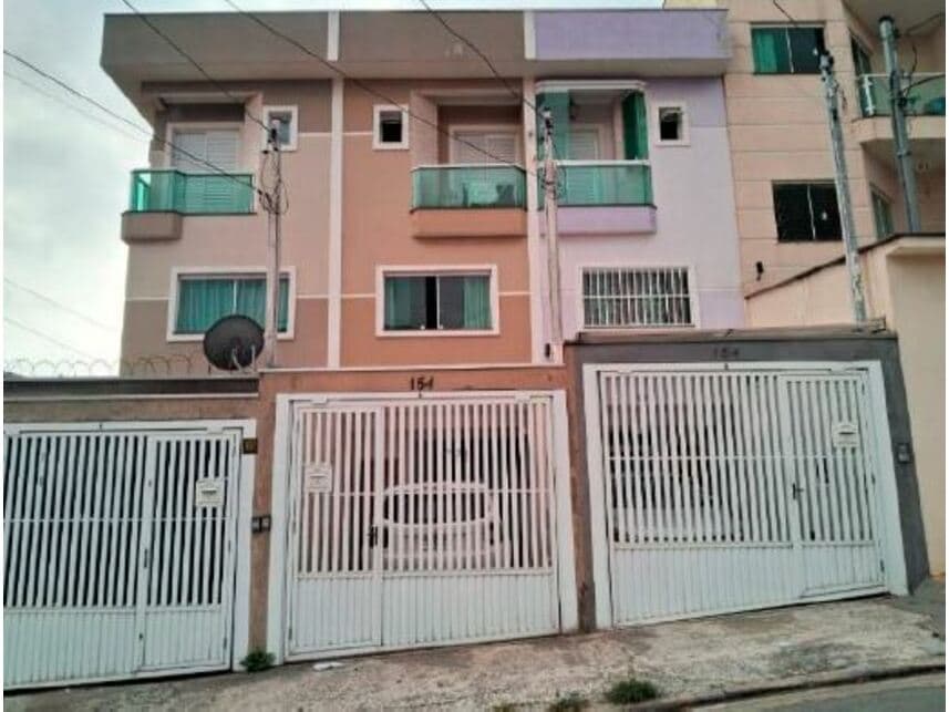 Casa em leilão em Santo André - SP — Casa à venda em leilão