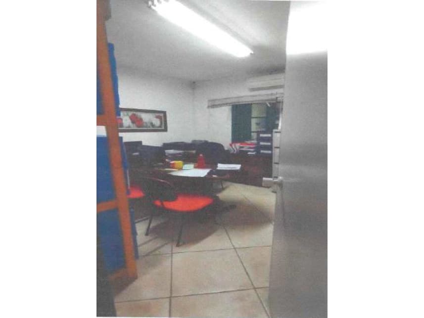 Foto 9 de 13: Casa em leilão em São Paulo - SP — Casa à venda em leilão