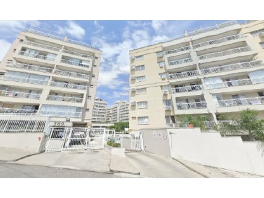 Apartamento em leilão em Rio De Janeiro - RJ — Apartamento à venda em leilão