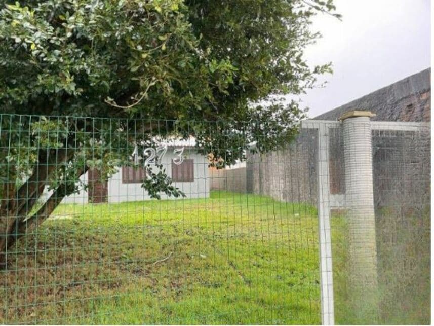 Foto 6 de 16: Casa em leilão em Capão Da Canoa - RS — Casa à venda em leilão