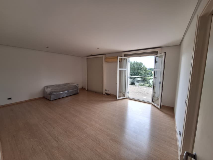 Foto 15 de 49: Casa em leilão em São Paulo - SP — Casa à venda