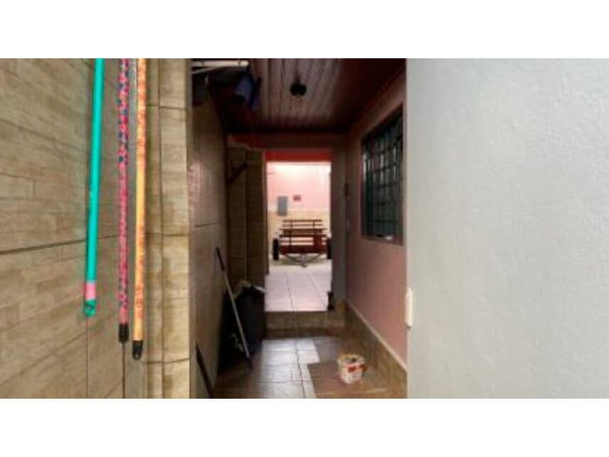 Foto 6 de 20: Casa em leilão em Botucatu - SP — Casa à venda em leilão