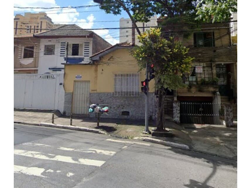 Foto 1 de 5: Casa em leilão em São Paulo - SP — Casa à venda em leilão