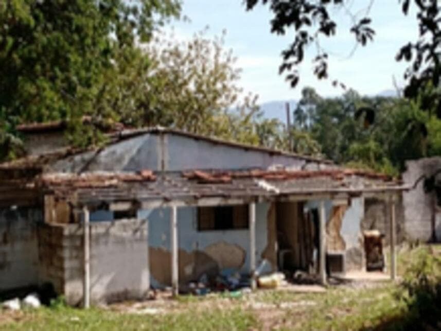 Foto 2 de 7: Terreno em leilão em Taubaté - SP — Terreno à venda em leilão