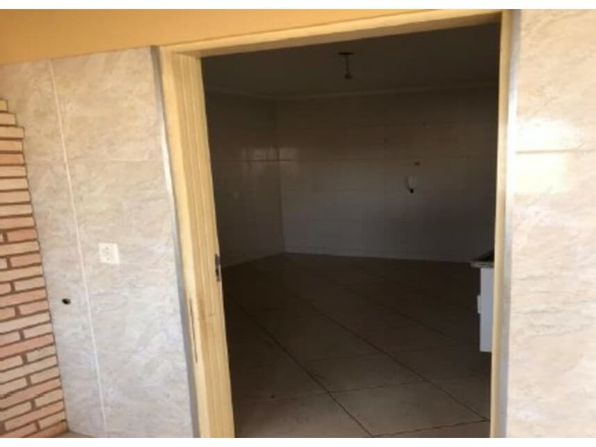Foto 6 de 14: Casa em leilão em Araras - SP — Casa à venda em leilão