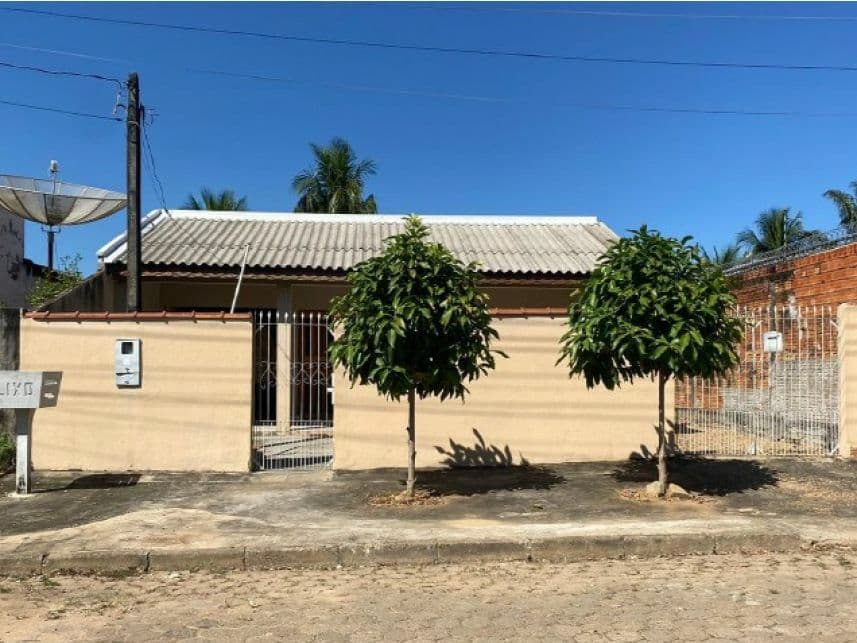 Foto 1 de 2: Casa em leilão em Ji-paraná - RO — Casa à venda em leilão