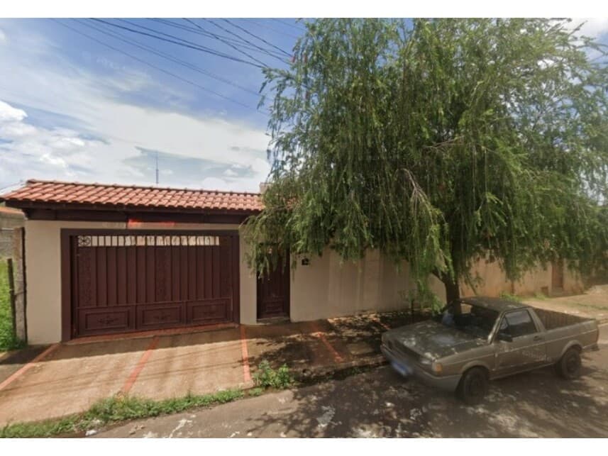 Foto 1 de 18: Casa em leilão em Sales Oliveira - SP — Casa à venda em leilão