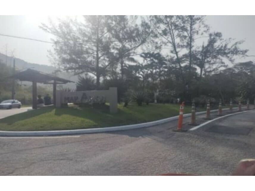 Casa em leilão em Rio De Janeiro - RJ — Casa à venda em leilão