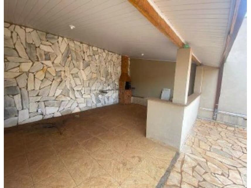 Foto 16 de 18: Casa em leilão em Sales Oliveira - SP — Casa à venda em leilão