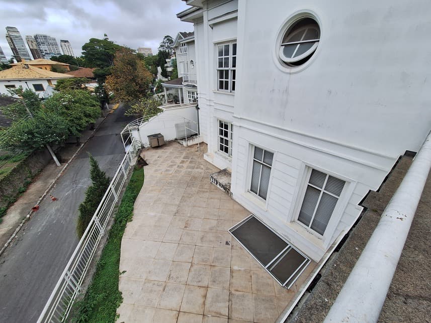 Foto 10 de 49: Casa em leilão em São Paulo - SP — Casa à venda