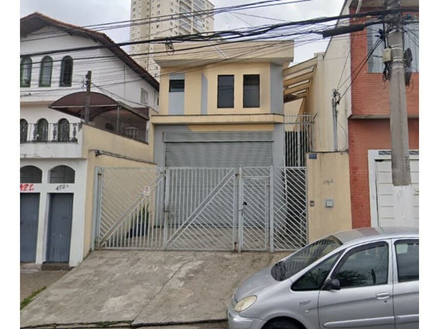Comercial em leilão em São Paulo - SP — Prédio Comercial à venda em leilão