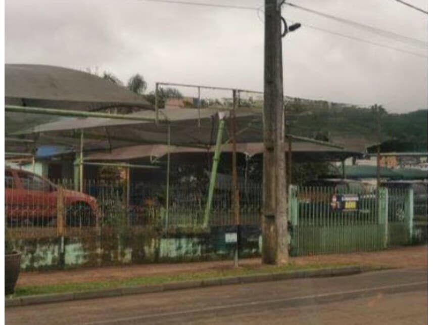 Comercial em leilão em Bituruna - PR — Prédio Comercial à venda em leilão