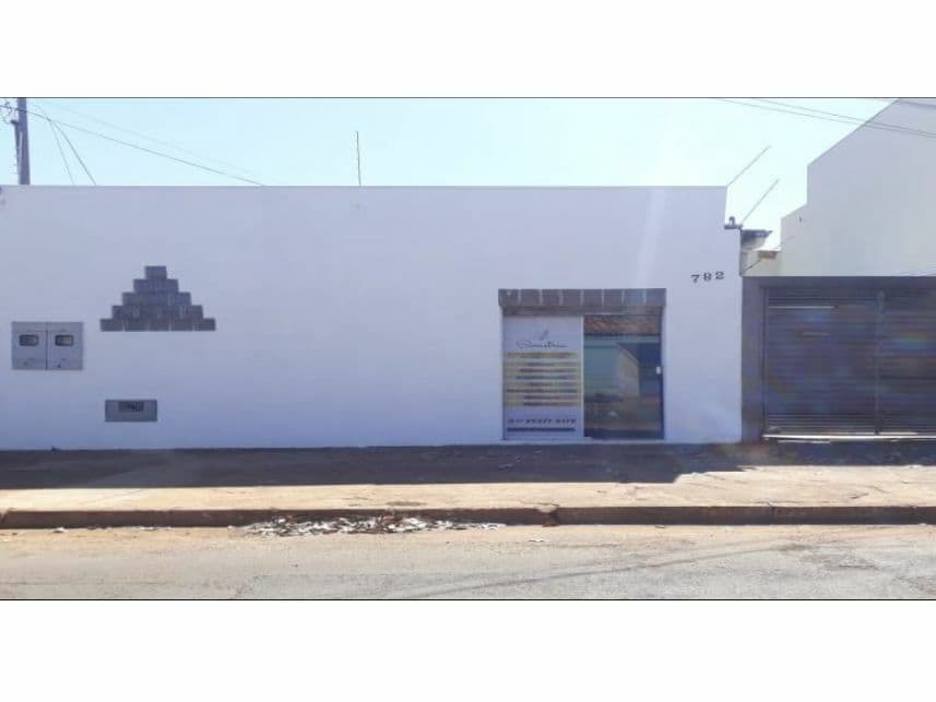 Casa em leilão em Campo Grande - MS — Casa à venda em leilão